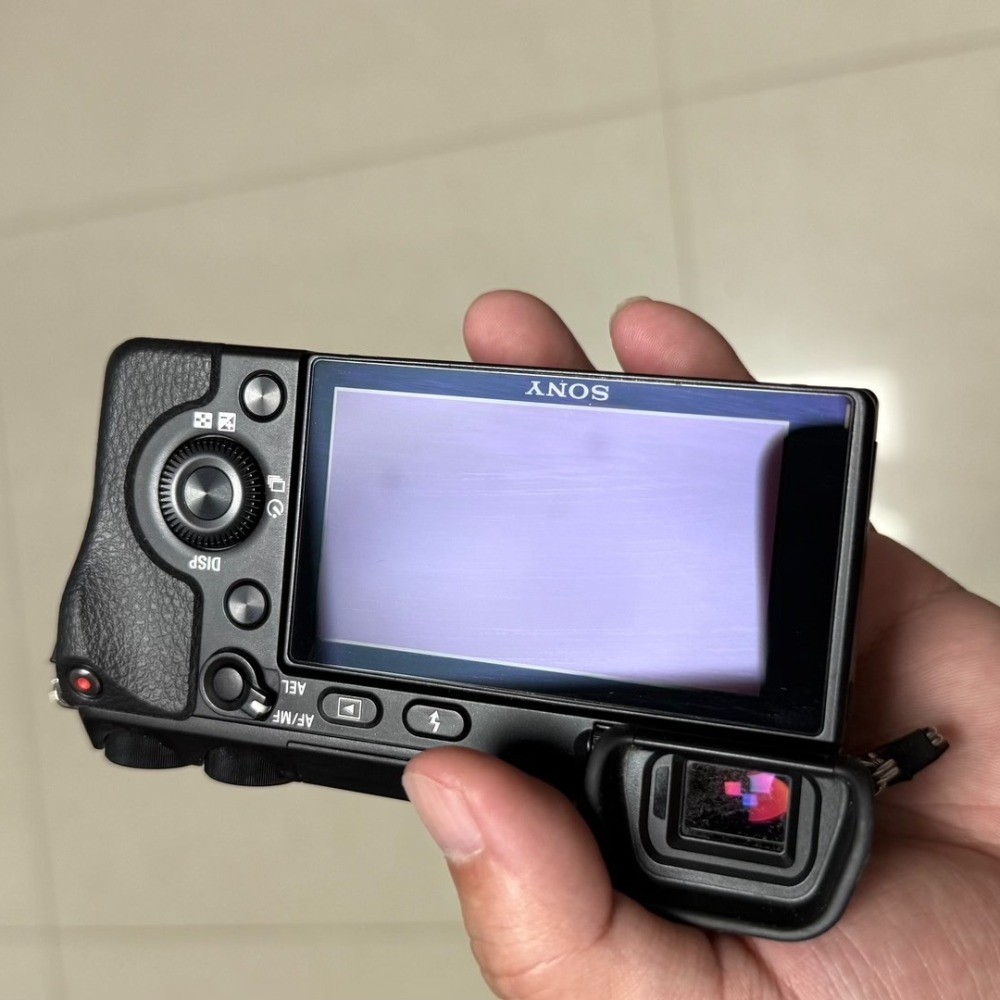 Sony Alpha NEX-7 Mirrorless Digital Camera Body Only 24.3 MP Black