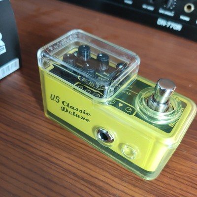 Mooer Micro Preamp 006 US Classic Deluxe Gitarreneffektpedal mit Cab Simulation