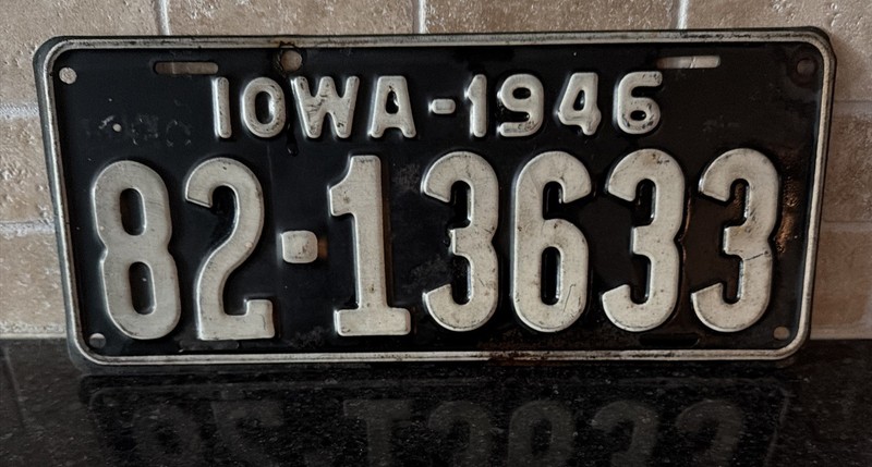 1946 Iowa License Plate Tag 3 1297