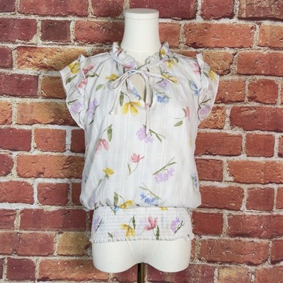 Tamara H. White Floral Blouse Size Medium V Neck Short Sleeve