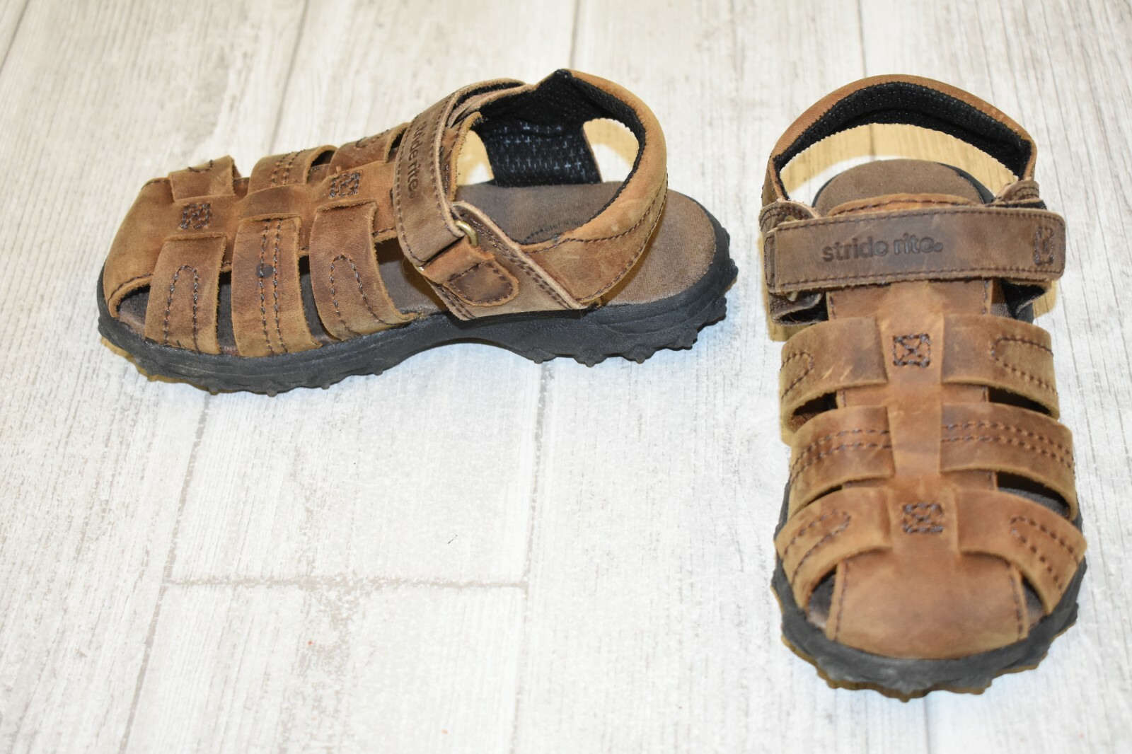 stride rite hudsen fisherman sandal