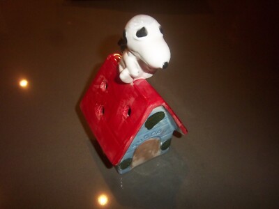 2013 SNOOPY VS RED BARON PEANUTS CERAMIC FIGURE