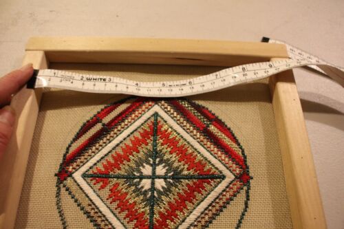Needlepoint Canvas 18 ct. started decorative geometric metallic design 10 x 10 - Picture 2 of 4