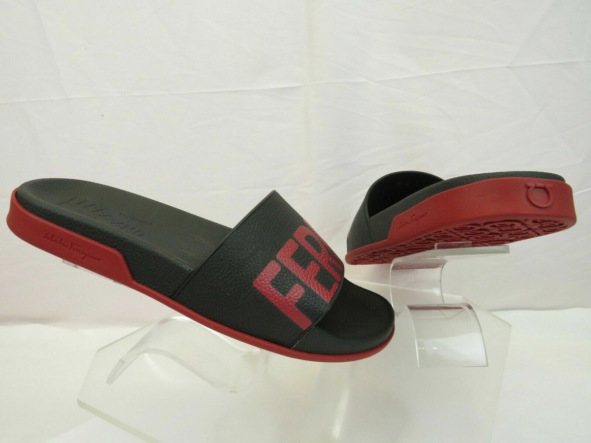 【FERRAGAMO】ロゴ刺繍スライド 21825411_51697577_600.jpg