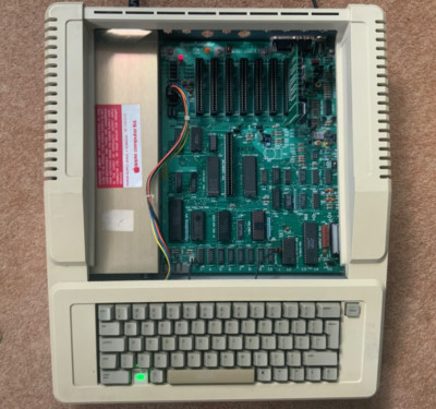 Apple II (IIe) Computer getestet & funktionsfähig Ref.2