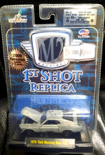 Ford Mustang Boss 302 2009 Limited Raw 1970 réplica primer disparo M2 1/64 primer disparo