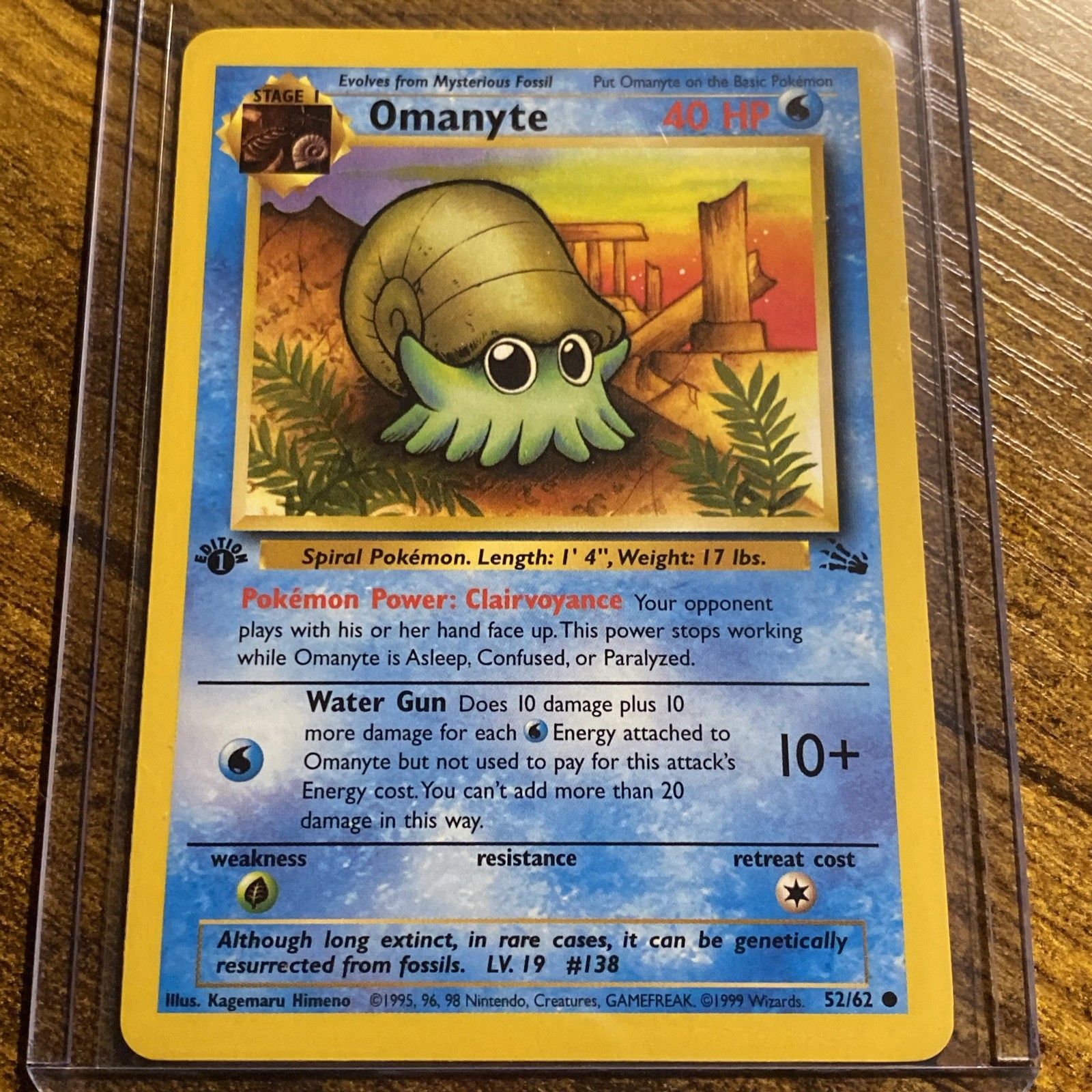 Omanyte - 57/110 Legendary Collection - Pokémon TCG - 2002 NM Pokemon Vintage LP