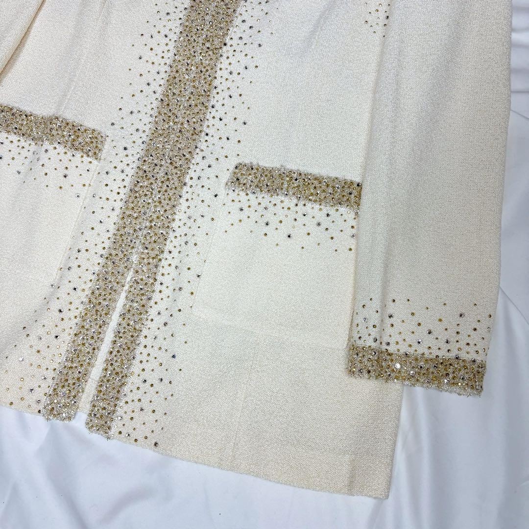 Elegant St. John's Women's Ivory Suit Jacket, Size 8, Chic Style image 2
