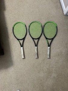 Raquette De Tennis Wilson Blade 98 V7 (16x19) - Taille De Poignée 4 - Occasion En Excellent état