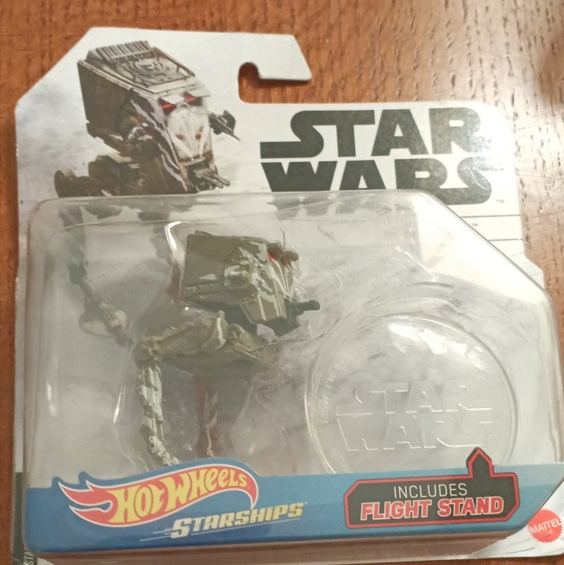 Hot Wheels Star Wars Starships AT-ST Raider Vehicle Replica w/ Flight Stand