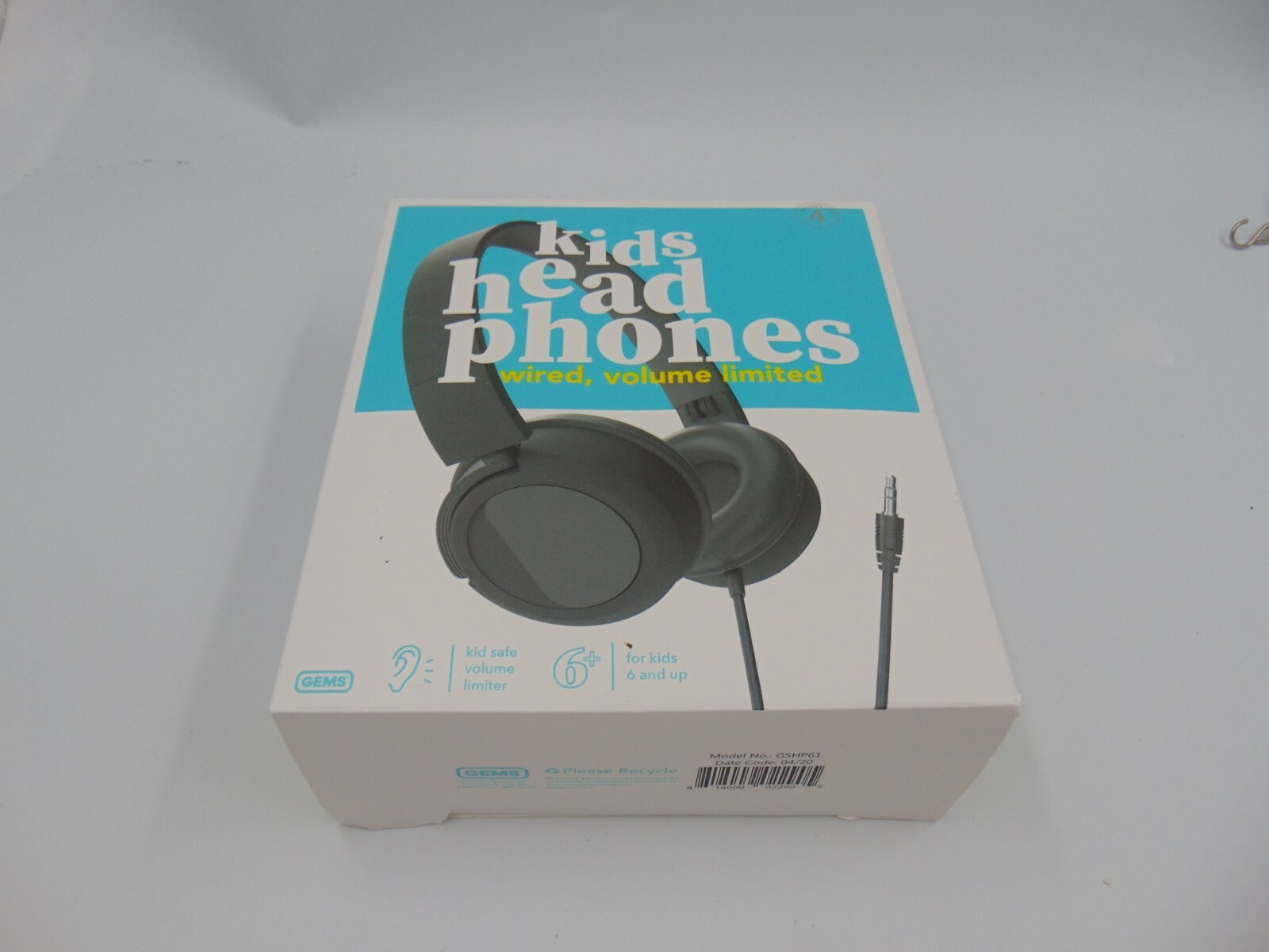Safe Volume Kids On-Ear Headphones - Black Gems Wired Design-image