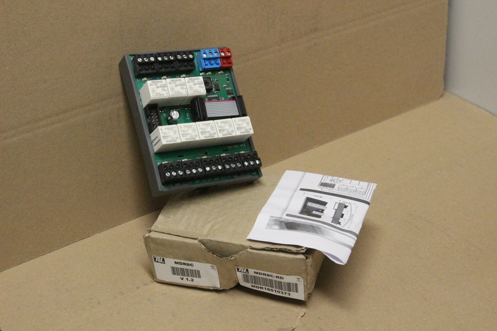 TIL MDR8C V1.2 module déporté rail din 8 sorties relais domotique