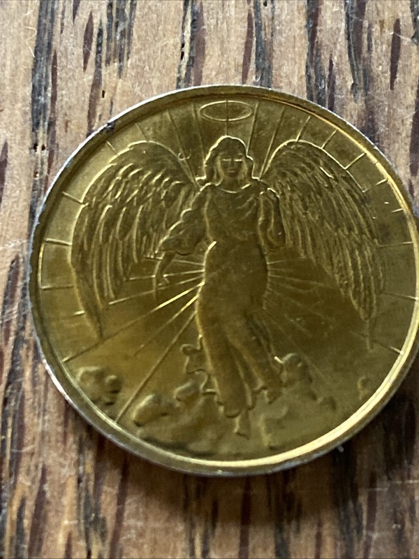 Vilmain GUARDIAN ANGLE Pocket COIN Token GOLD plated Vintage Beauty