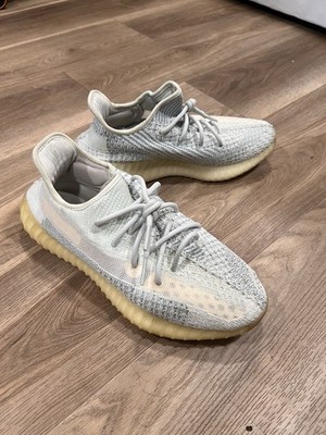 adidas Yeezy Boost 350 V2 Gray Beige Primeknit Low Top Sneakers