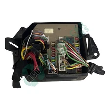 RENAULT Clio Dynamique S Vvt A BCU BCM 674660a 674660a