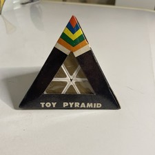 Vtg 1980  s Toy Pyramid Triangle Cube Puzzle Rubik's Cube type brain game