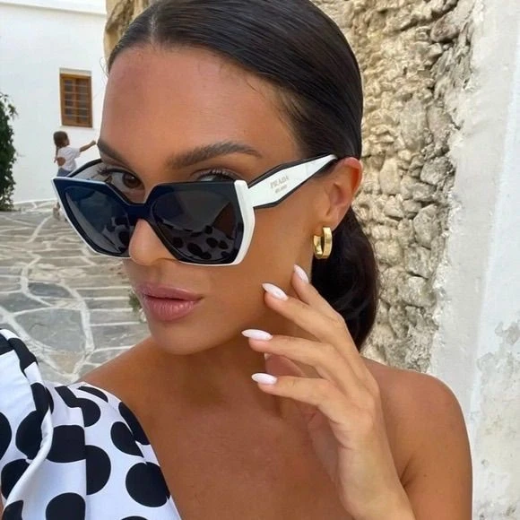 Prada PR15WS 09Q5S0 Rectangle Sunglasses in Black and White /Gray Lens 100% UV - Image 3 of 4