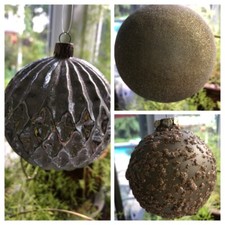 ASSORTED CHRISTMAS ORNAMENTS - GLITZY AND SHINY - YOU CHOOSE