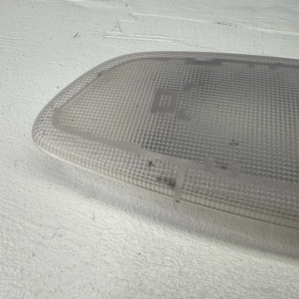 01-07 Mercedes W203 C230 C280 C350 Lámpara de luz interior central trasera OEM Foto 3 de 4