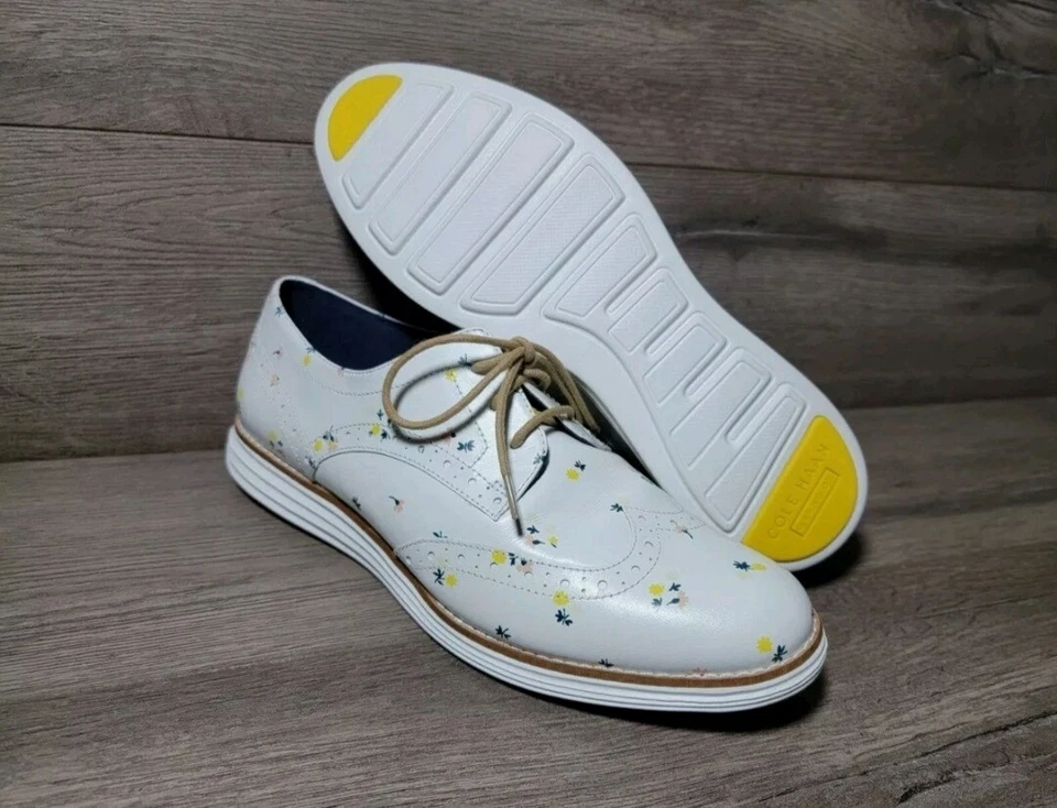 Cole Haan Women's Genuine Leather Oxford Shoes Size 9 White Floral MRSP $300