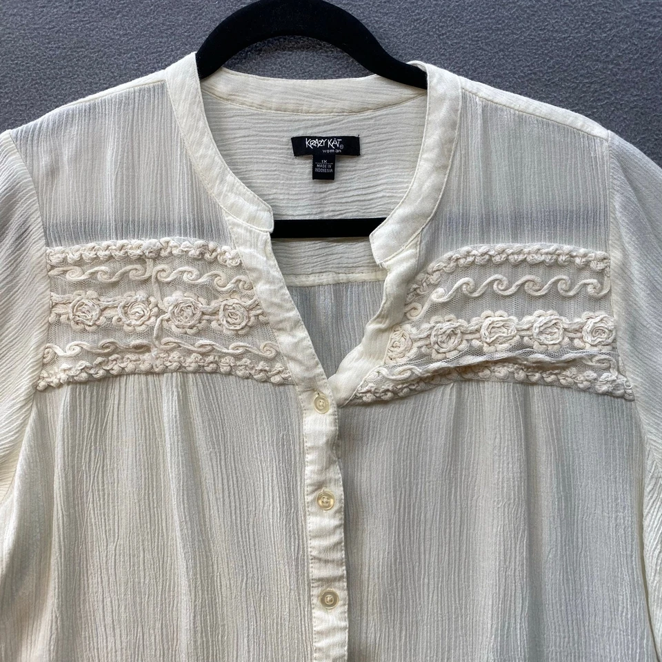 Top Krazy Kat para mujer 1X crema con botones manga corta encaje cottagecore Foto 3 de 4