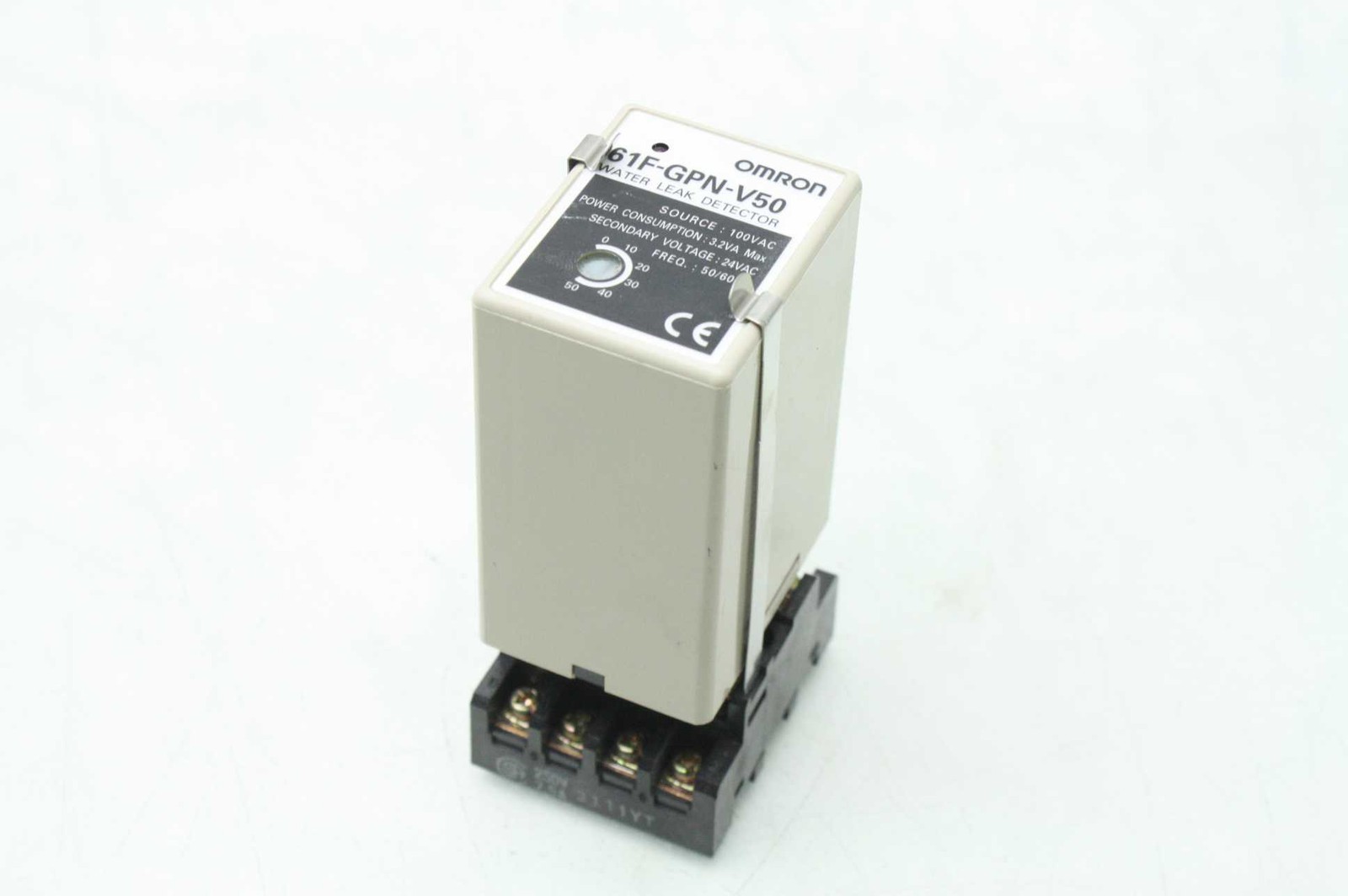 Omron 61F-GPN-V50 / Water Leak Detector Module