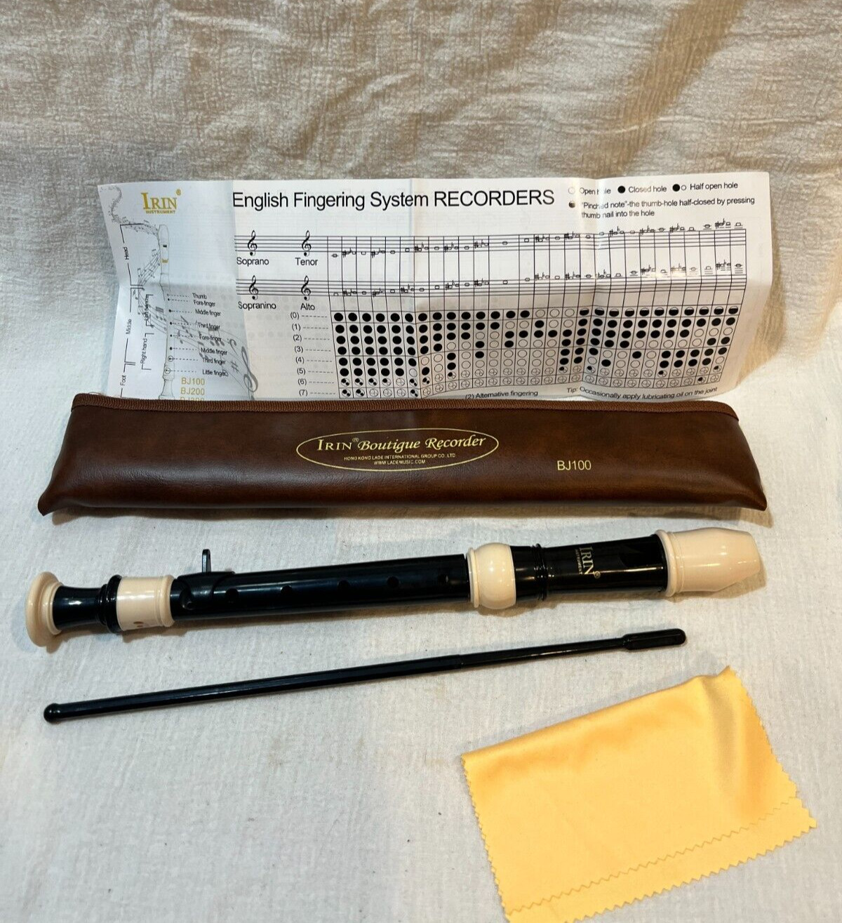 Boutigue recorder IRIN  instruments  BJ100  plastic flute Black