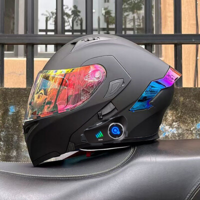 Built-in Camera Bluetooth Men and Women Modular Motorcycle Helmet DOT  Aprroved