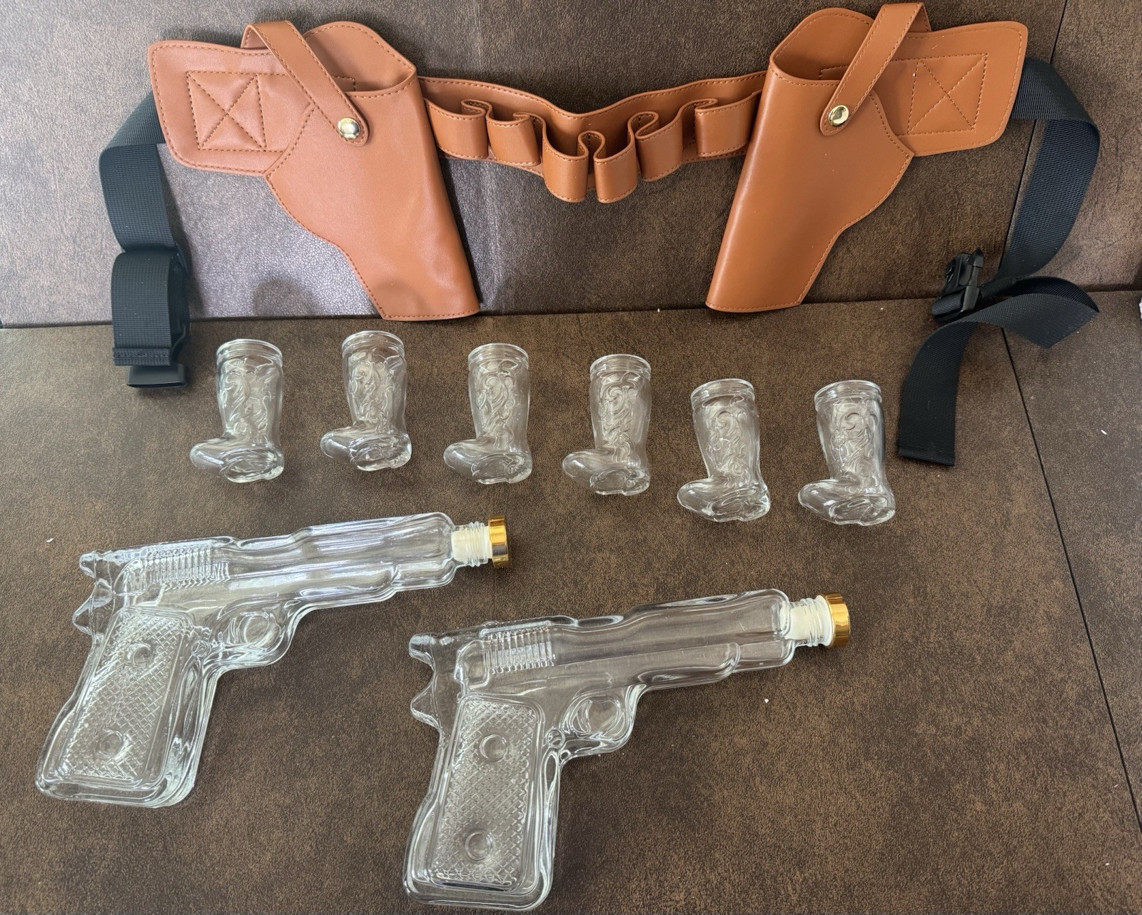 The Wine Savant Pistol Holster Decanter Set & 6 Cowboy Boot Shot Glasses Unique