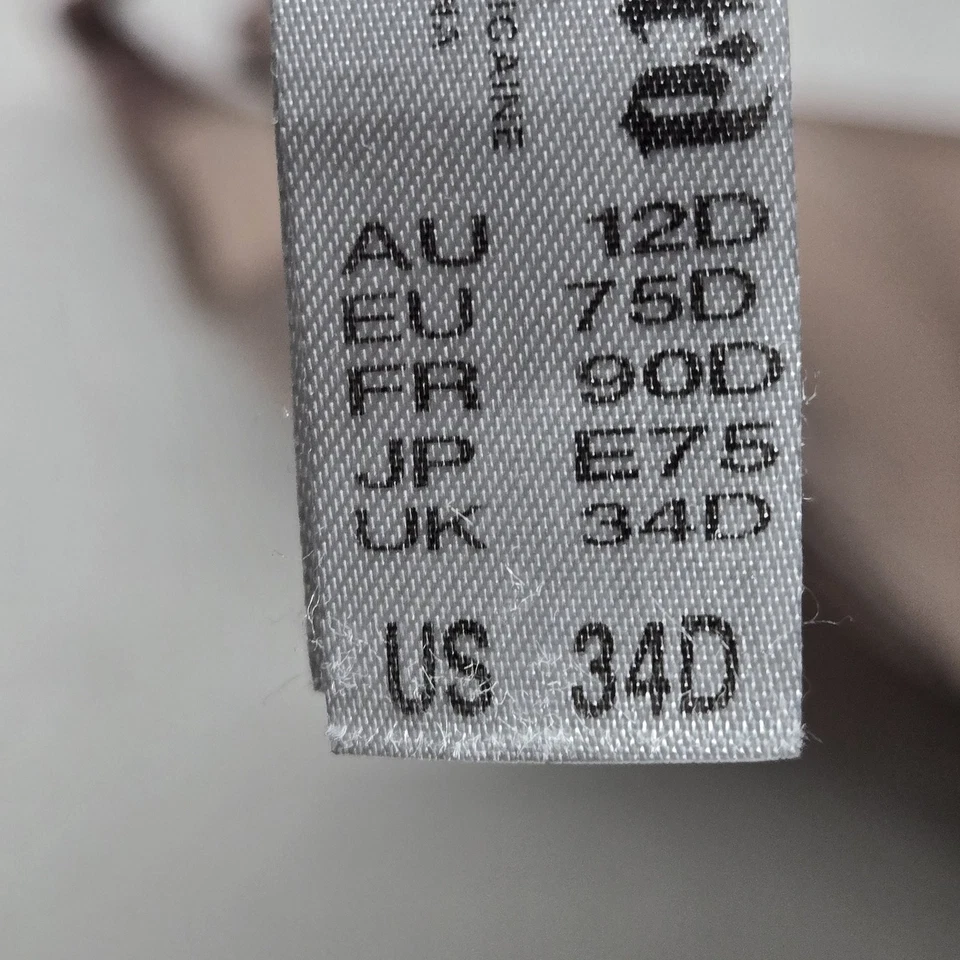 Sujetador para mujer Btempt'd 34D camiseta color topo correa con aros ligeramente forrada Foto 4 de 4