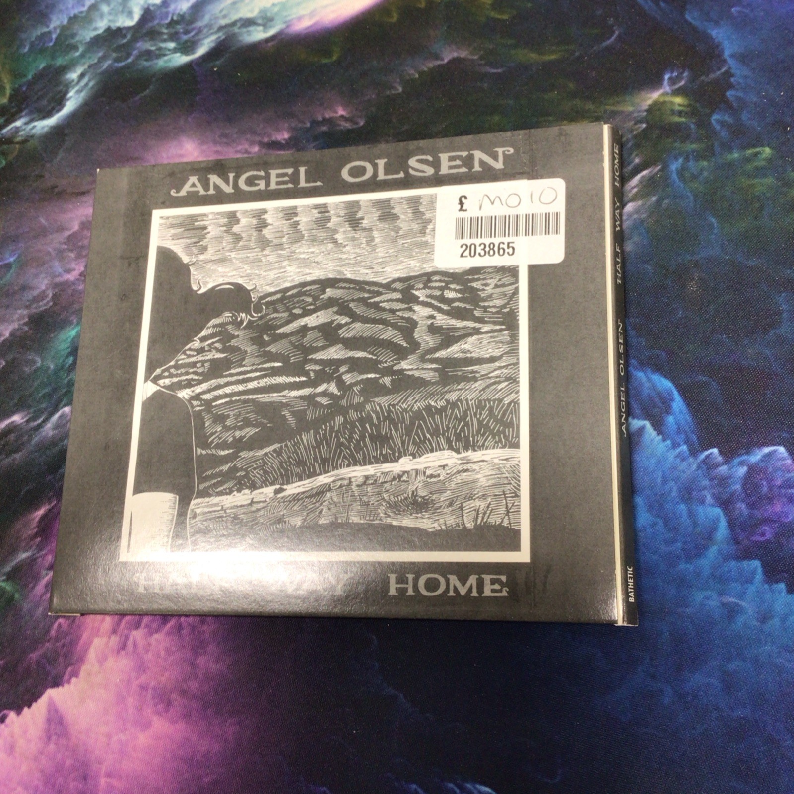 Angel Olsen - Half Way Home