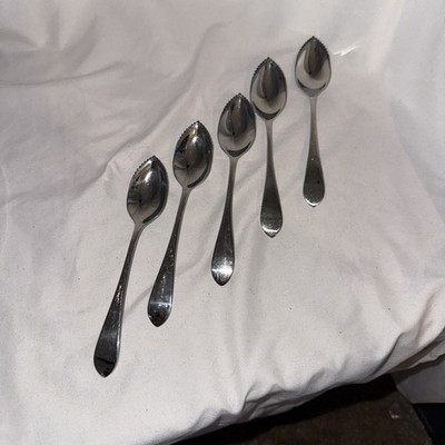 Gorham 18/8 Serrated Grapefruit Spoons. 5 in Set