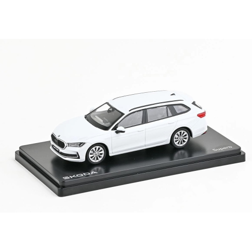 Skoda Superb IV Combi 2023 White 1:43 Abrex Auto Stradali -D- Neues Modell-image