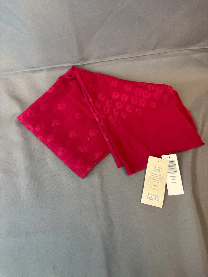 NWT Eileen Fisher Red Shibori Spiral Textured Cotton Japanese Artisanal Scarf - Image 2 of 4
