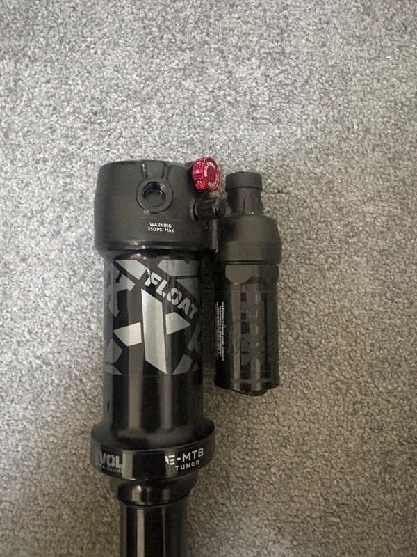 Fox Float X, 205x62.5 Trunnion, Excellent Condition 🔥