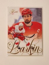Dylan Larkin 2025-26 Flair #42