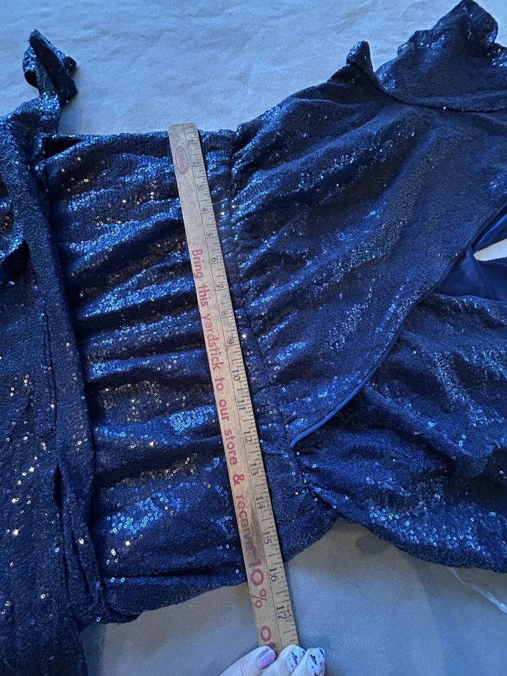 Mameluco para mujer Lane Bryant lentejuelas azul marino talla 14/16 manga corta cuello en V Foto 2 de 4