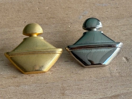 2 PINS PIN PERFUME PERFUME FASHION LUXURY GUERLAIN