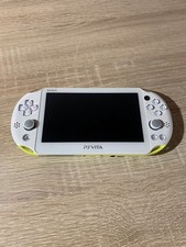 7230 PlayStation PS Vita PCH-2000 Lime Green White Excellent Tested
