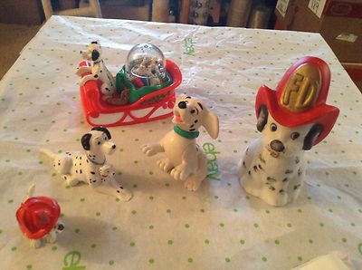 Lot of five assorted 101 dalmatian items
