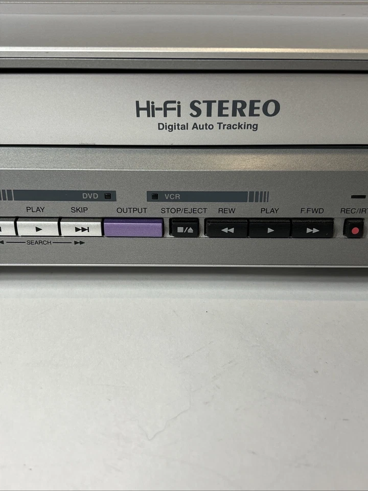 Hitachi DVD VCR Combo CD/MP3/VHS Hi-Fi Stereo Player DV-PF2U Tested - Image 4 of 4