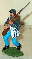CIVIL WAR CONFEDERATE ADVANCING 54MM BY PLASTIC UNDER GROUND