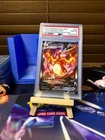 2022 POKEMON SWSH BLACK STAR PROMO #261 FULL ART/CHARIZARD VMAX PSA 8