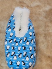 Snoozies Women's Slippers NWT Bedroom Shoes Blue Penguin Medium 7/8 New