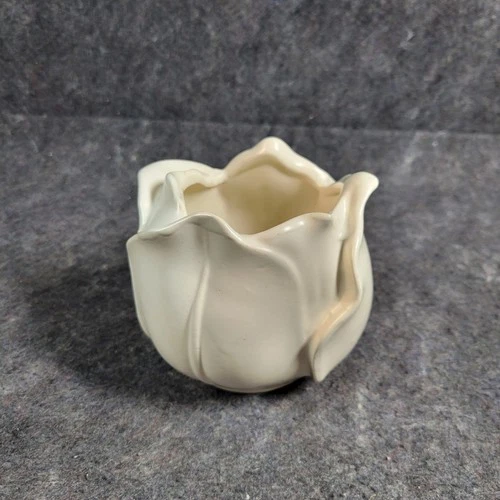 Vintage Stangl Pottery Tulip Planter, Off White 4"Tall By 4.5" Wide