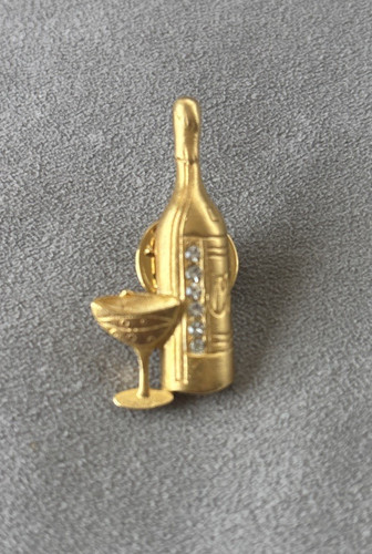 JJ Jonette Pin Brooch Goldtone Champagne Cocktail Bottle w/ Rhinestones & Glass