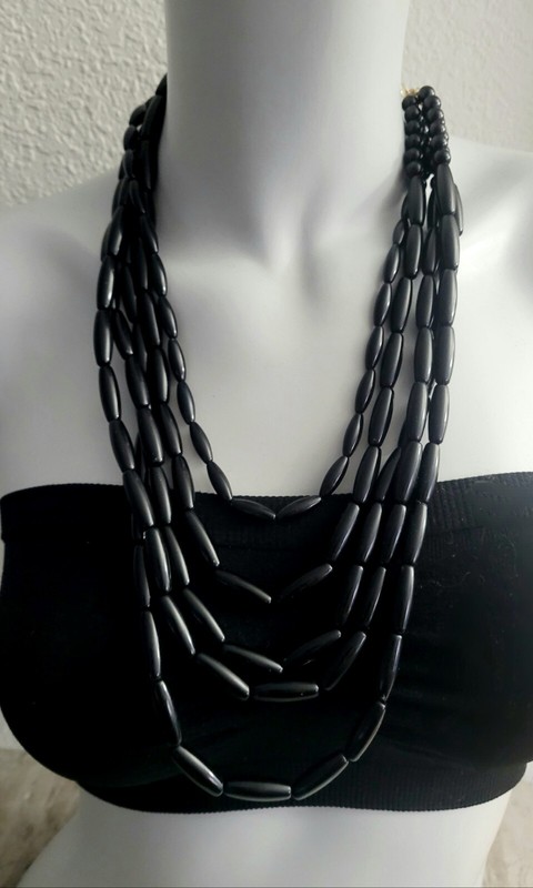 LOVELY BEADED MULTI STRAND STATEMENT NECKLACE BLACK LAYERED LUCITE BEADS