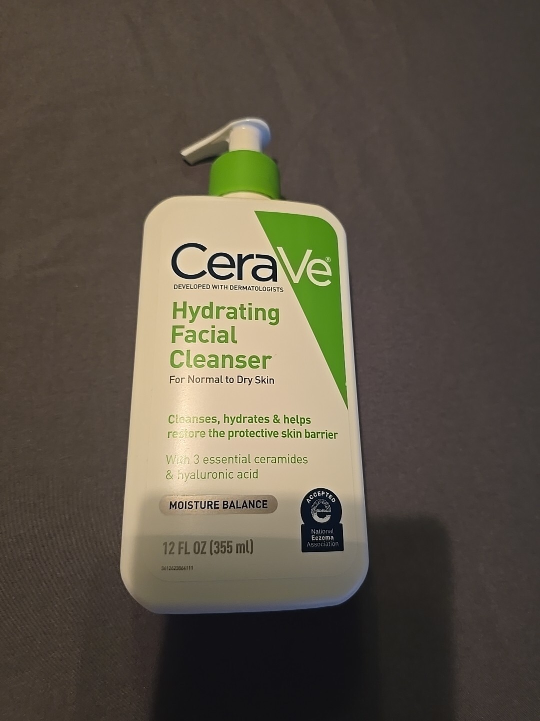 CeraVe Hydrating Facial Cleanser for Normal to Dry Skin 12 oz