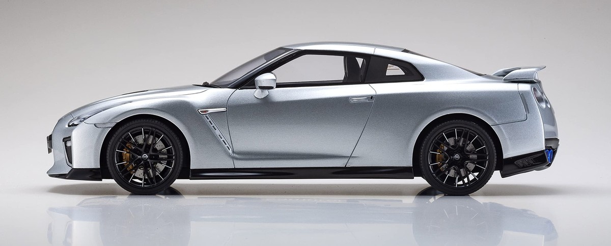 京商 1/18 samurai 日産 GT-R 2020【KSR18044S】 Kyosho Original 1/18 samurai Series NISSAN GT-R 2020 Silver