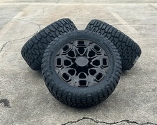 2011-2026 Chevy Silverado 2500 Gloss Black 20 8 Lug Wheels 33x12.50r20 Rt Tires